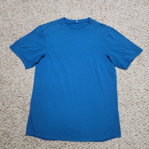 lululemon athletica Other - LULULEMON MENS TEE